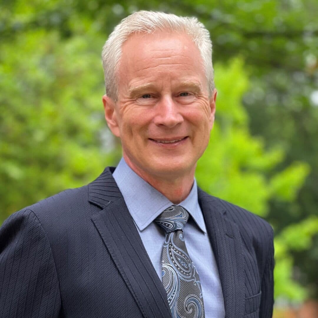 Dr. Peter McCullough lors d'une conférence médicale